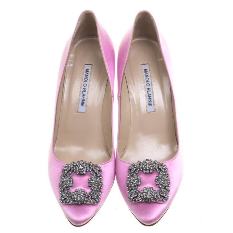Pre Owned Manolo Blahnik Pink Satin Hangisi Crystal Embellished Pumps Size 39