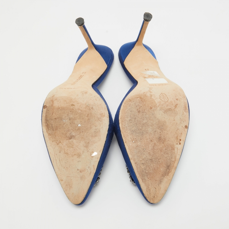 Pre Owned Manolo Blahnik Blue Satin Hangisi Crystal Embellished Mules Size 41