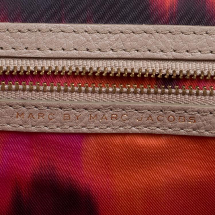 Pre Owned Marc by Marc Jacobs Beige Leather Bianca Clutch