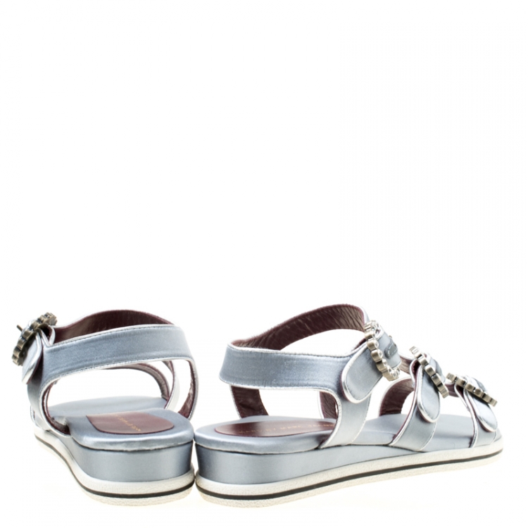 Pre Owned Marc By Marc Jacobs Grey Satin Crystal Embellished Buckle Flat Strappy Sandals Size 38.5