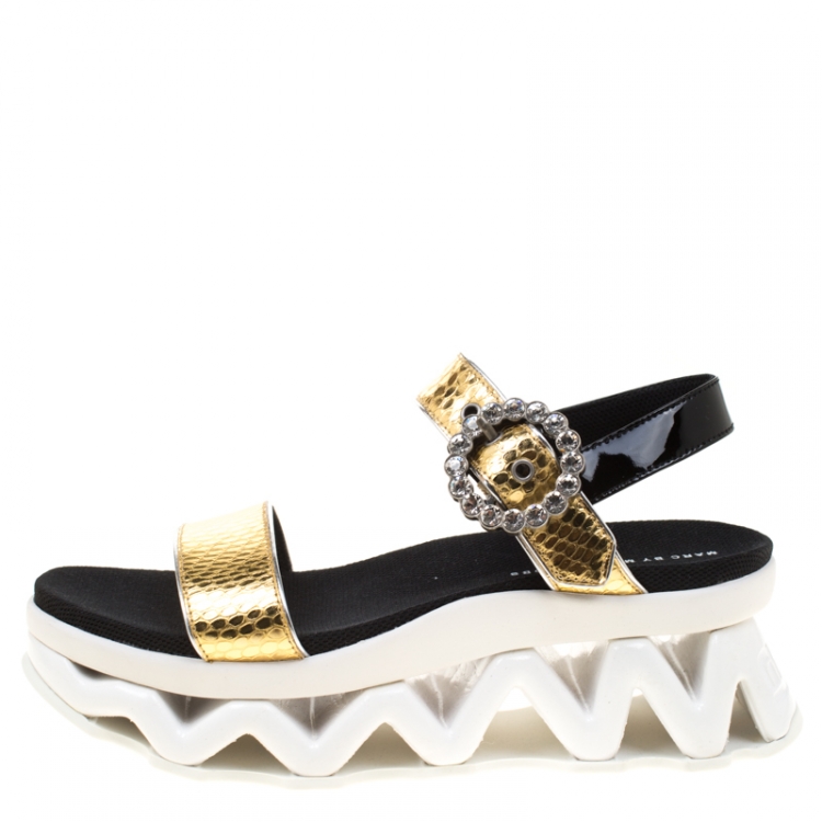 Pre Owned Marc by Marc Jacobs Metallic Gold Embossed Snakeskin Leather Ninja Wave Platform Sandals Size 39