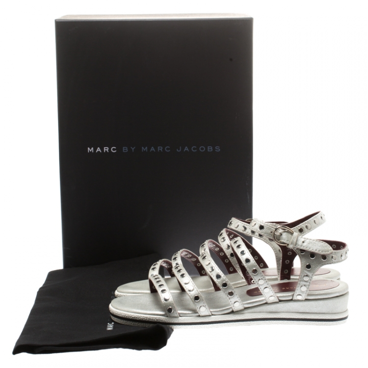 Pre Owned Marc by Marc Jacobs Metallic Silver Leather Gena Studded Ankle Strap Flat Sandals Size 36.5