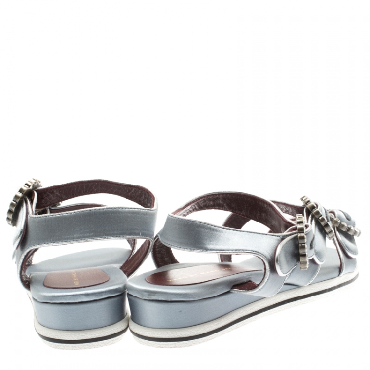 Pre Owned Marc By Marc Jacobs Grey Satin Crystal Embellished Buckle Flat Strappy Sandals Size 36