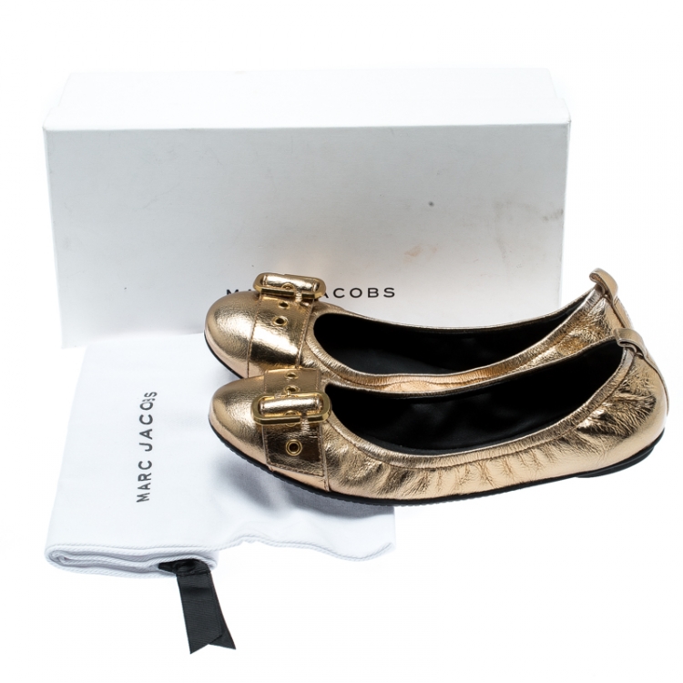 Pre Owned Marc Jacobs Metallic Gold Leather Dolly Buckle Detail Scrunch Ballerina Flats Size 37