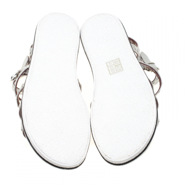 Pre Owned Marc by Marc Jacobs Metallic Silver Leather Gena Studded Ankle Strap Flat Sandals Size 36.5