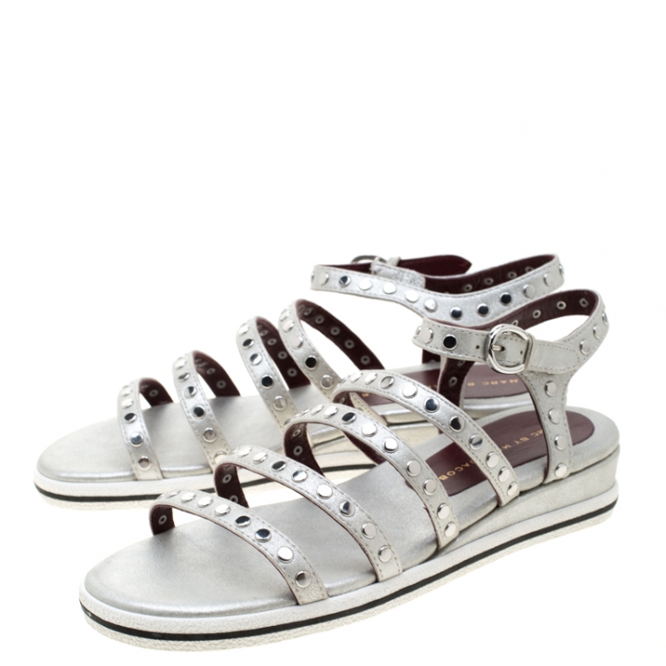 Pre Owned Marc by Marc Jacobs Metallic Silver Leather Gena Studded Ankle Strap Flat Sandals Size 36.5