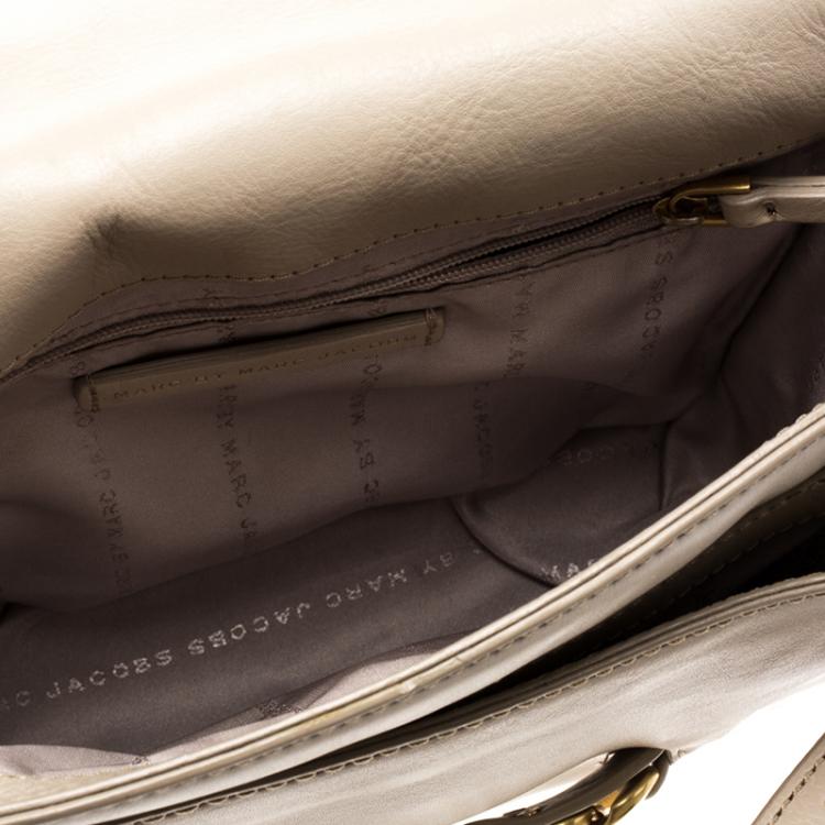 مملوكة مسبقًا Marc By Marc Jacobs Beige Leather Medium Katie Day Crossbody Bag