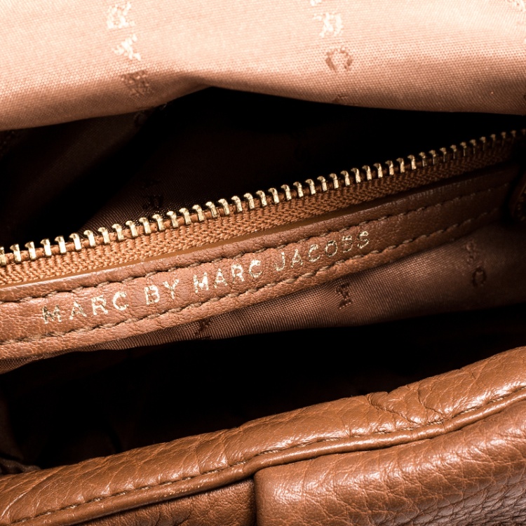 مملوكة مسبقًا Marc by Marc Jacobs Brown Leather Classic Q Natasha Crossbody Bag