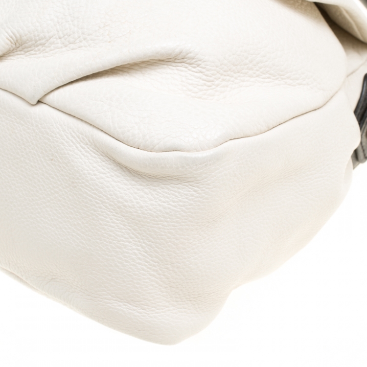 Pre Owned Marc by Marc Jacobs White Leather Classic Q Lil Ukita Top Handle Bag