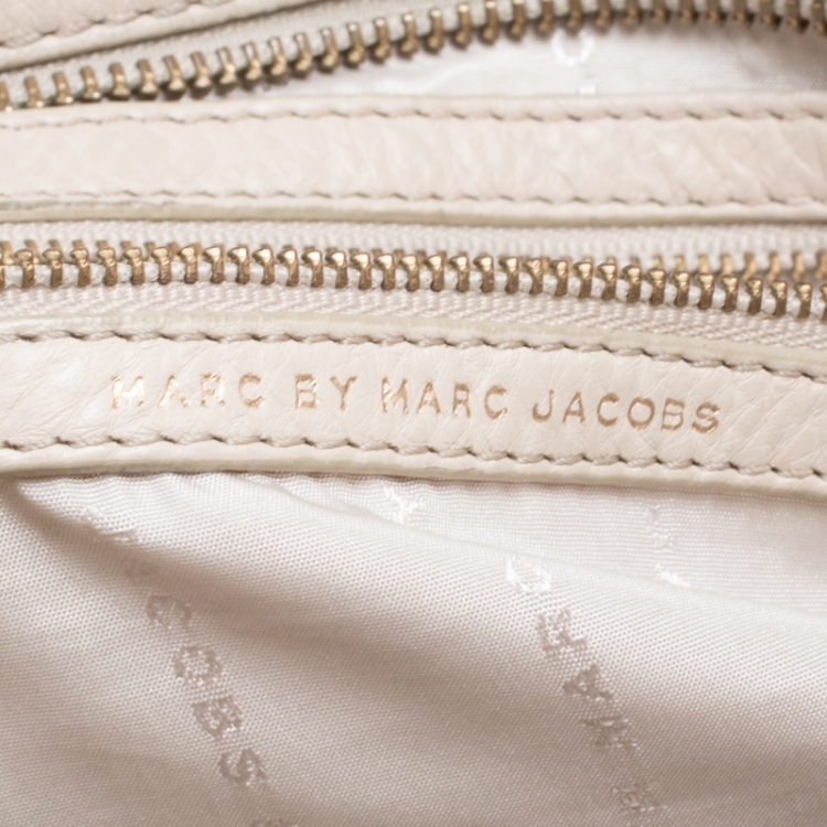 Pre Owned Marc by Marc Jacobs Beige Leather Too Hot To Handle Top Handle Bag