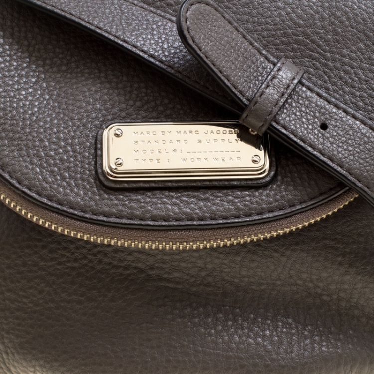 Pre Owned Marc by Marc Jacobs Grey Leather Classic Q Natasha Crossbody Bag