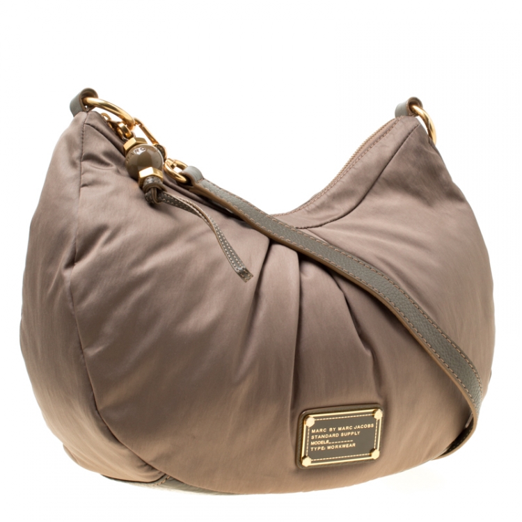 Pre Owned Marc By Marc Jacobs Khaki Green Fabric and Leather Shoulder Bag