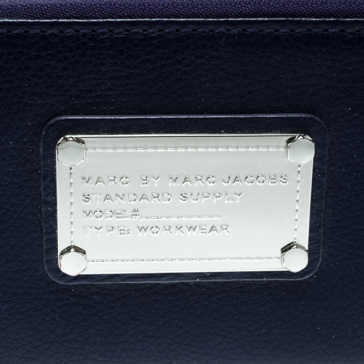 Pre Owned Marc by Marc Jacobs Purple Leather Zip Around Wallet 