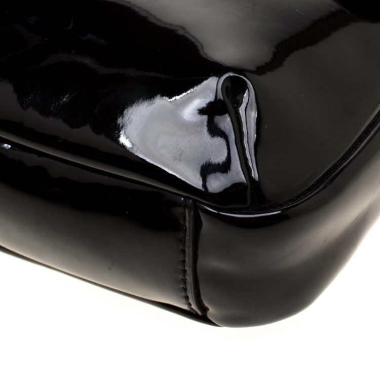 مملوكة مسبقًا Marc by Marc Jacobs Black Patent Leather Crossbody Bag