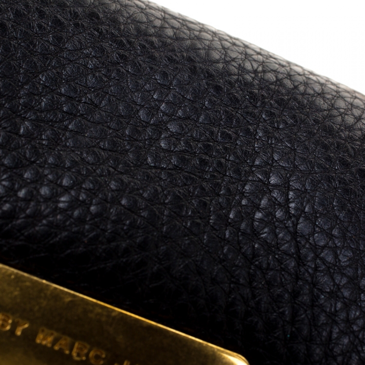 Pre Owned Marc by Marc Jacobs Black Leather Bianca Continental Wallet On Chain  