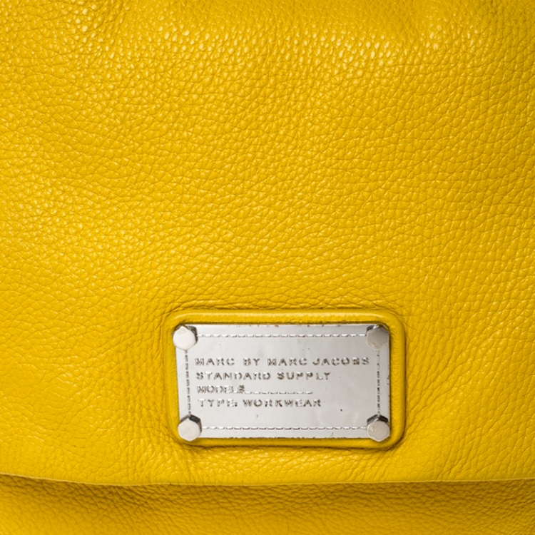 Pre Owned Marc by Marc Jacobs Yellow Leather Classic Q Lil Ukita Top Handle Bag