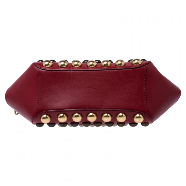 مملوكة مسبقًا  Marc by Marc Jacobs Red Leather Studded Thunderdome Satchel