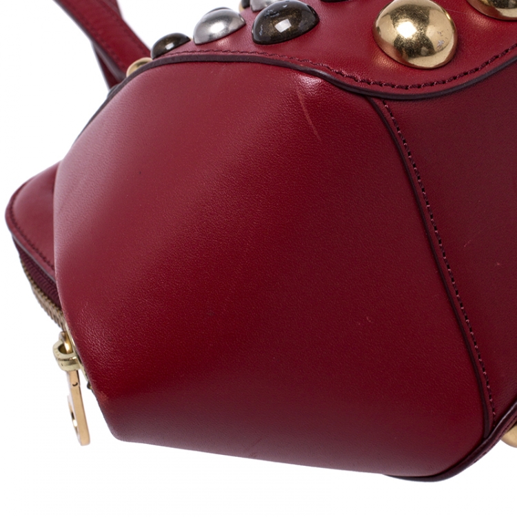 مملوكة مسبقًا  Marc by Marc Jacobs Red Leather Studded Thunderdome Satchel