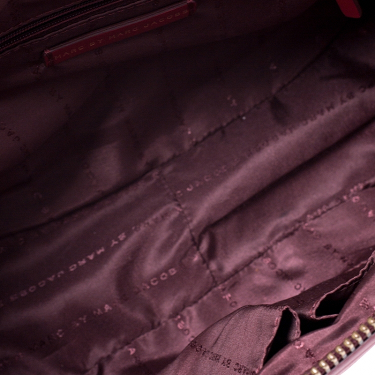 مملوكة مسبقًا  Marc by Marc Jacobs Red Leather Studded Thunderdome Satchel