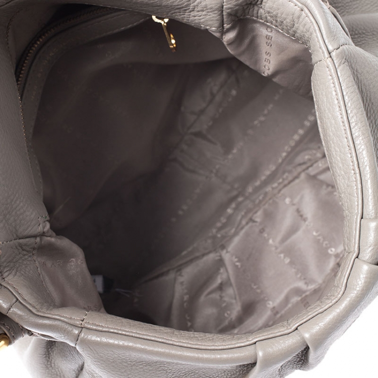 Pre Owned Marc by Marc Jacobs Grey Leather Classic Q Lil Ukita Top Handle Bag