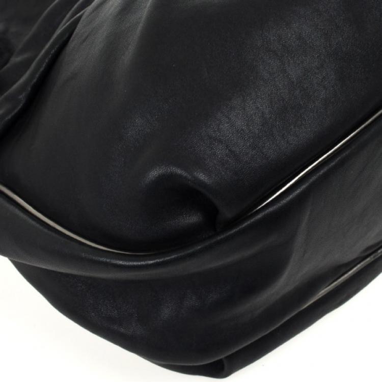 Pre Owned Marc by Marc Jacobs Black Leather Twisted Knot Hobo