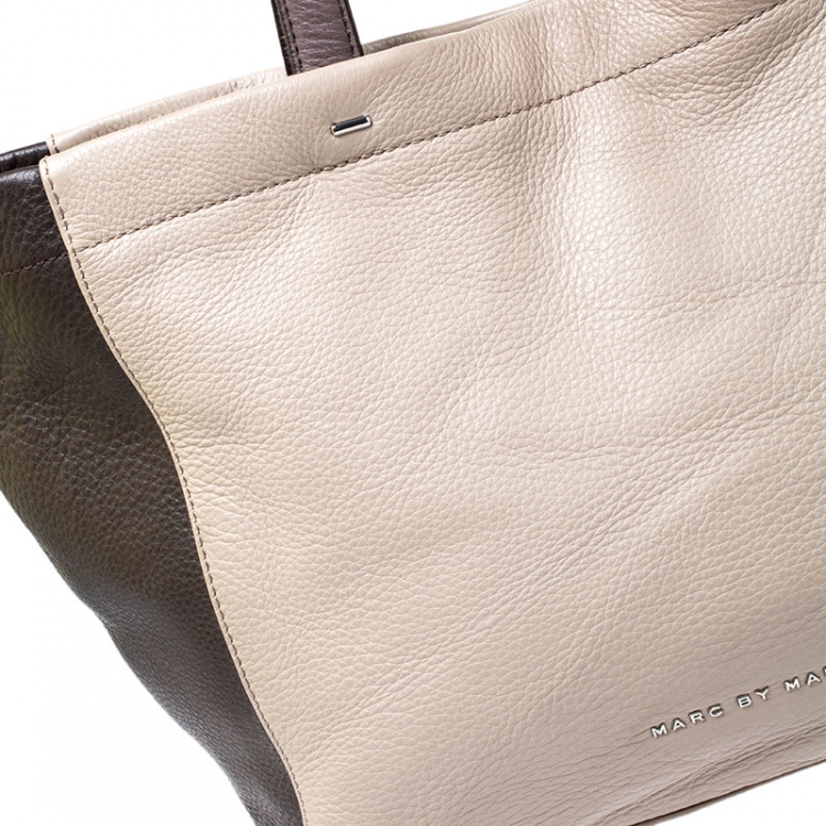 Pre Owned Marc by Marc Jacobs Beige/Brown Leather What's The T Woodland Tote 