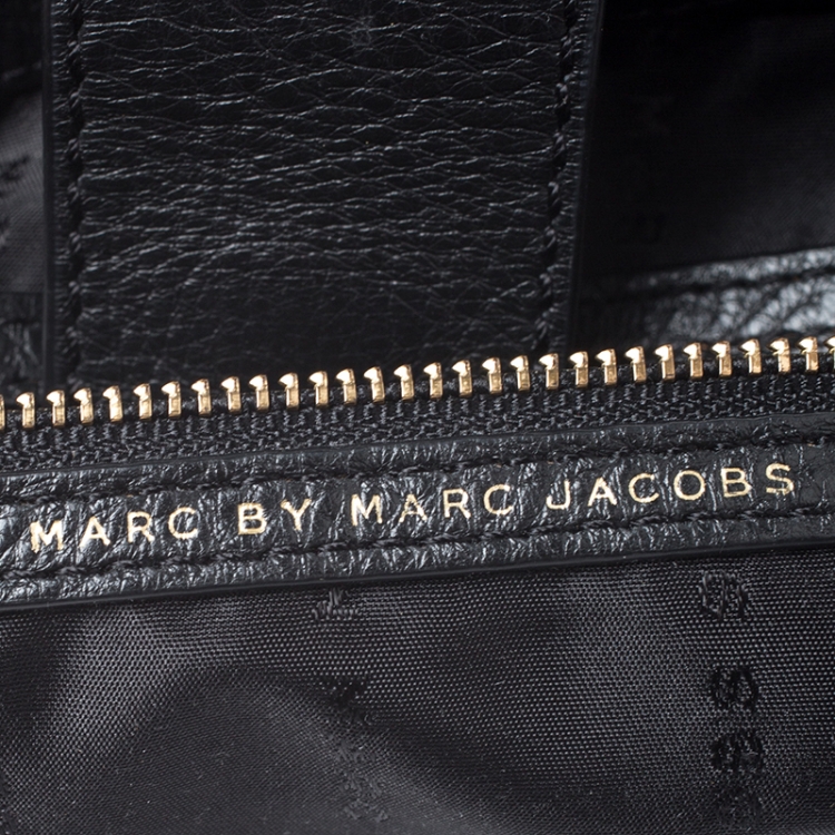 Pre Owned Marc by Marc Jacobs Black Leather Too Hot to Handle Top Handle Bag  
