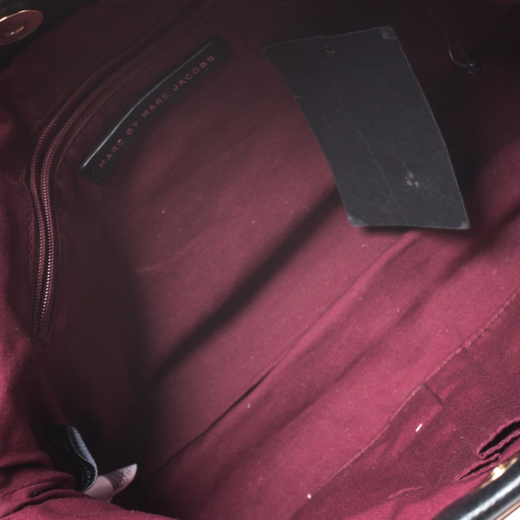 مملوكة مسبقًا Marc by Marc Jacobs Black Leather Marchive Clutch