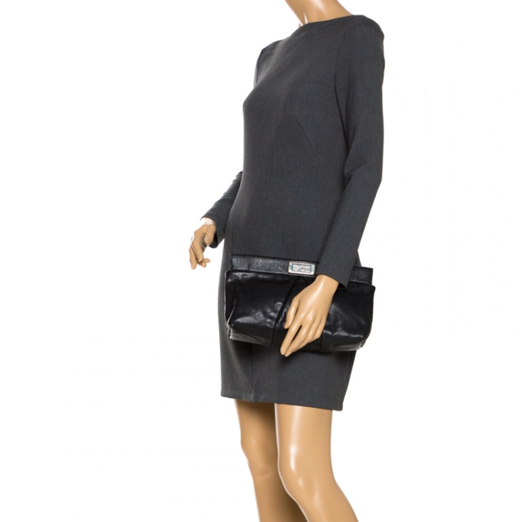 مملوكة مسبقًا Marc by Marc Jacobs Black Leather Marchive Clutch