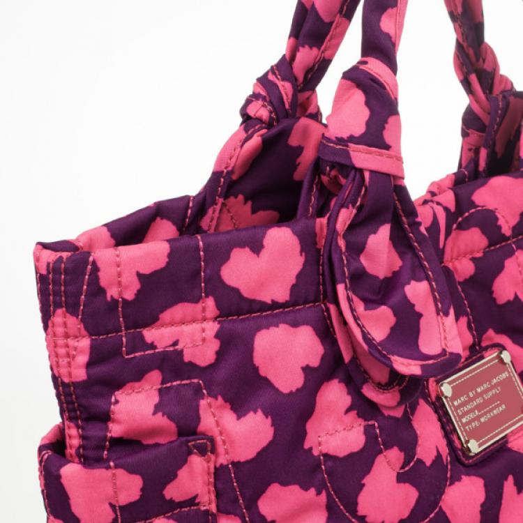 Pre Owned Marc by Marc Jacobs Tate Medium Heart-Print Nylon Tote