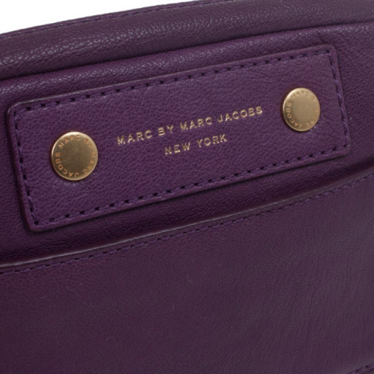 Pre Owned Marc by Marc Jacobs Dark Magenta Preppy Leather Camera Bag