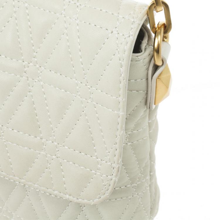 Pre Owned Marc by Marc Jacobs White Quilted Shoulder Bag