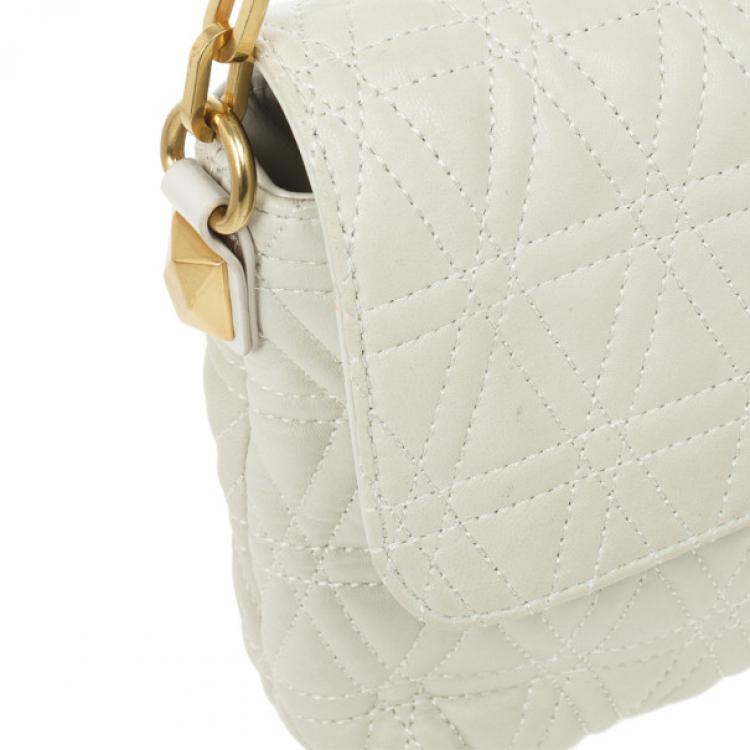 Pre Owned Marc by Marc Jacobs White Quilted Shoulder Bag