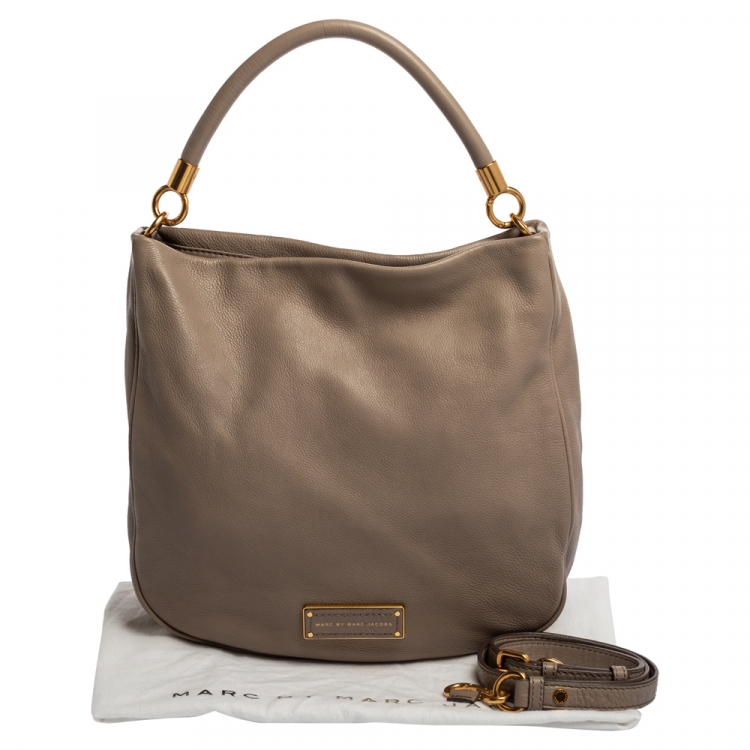 Pre Owned Marc by Marc Jacobs Taupe Soft Grained Leather Too Hot to Handle Hobo