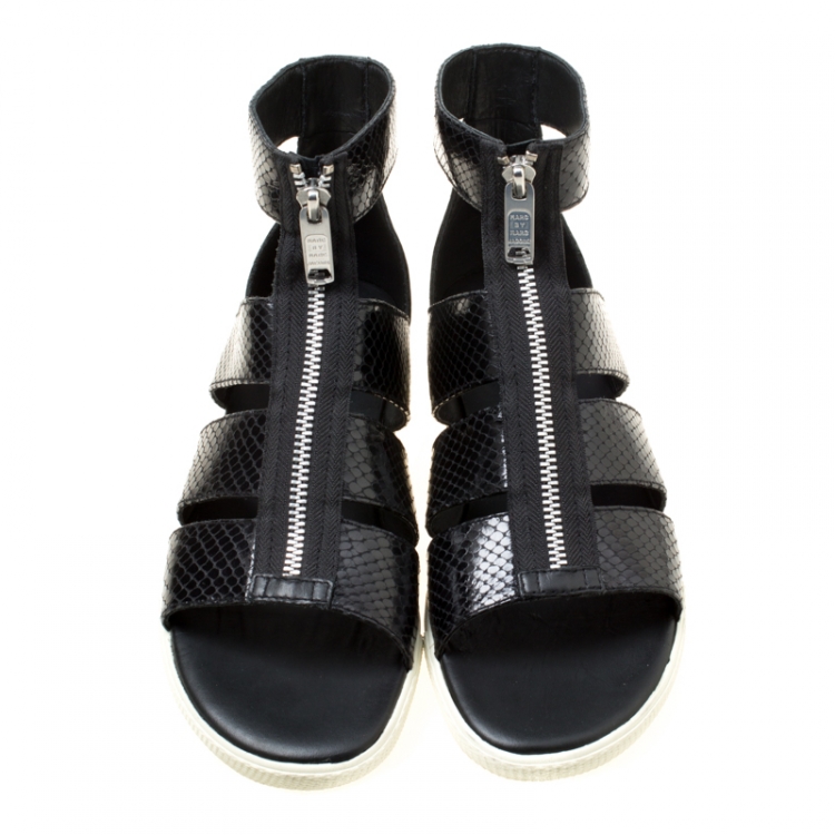 Pre Owned Marc by Marc Jacobs Black Python Embossed Leather Flat Gladiator Sandals Size 38
