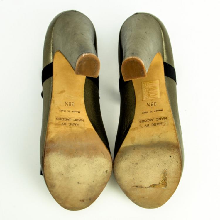 Pre Owned Marc by Marc Jacobs Metallic Bow Pumps Size 38.5