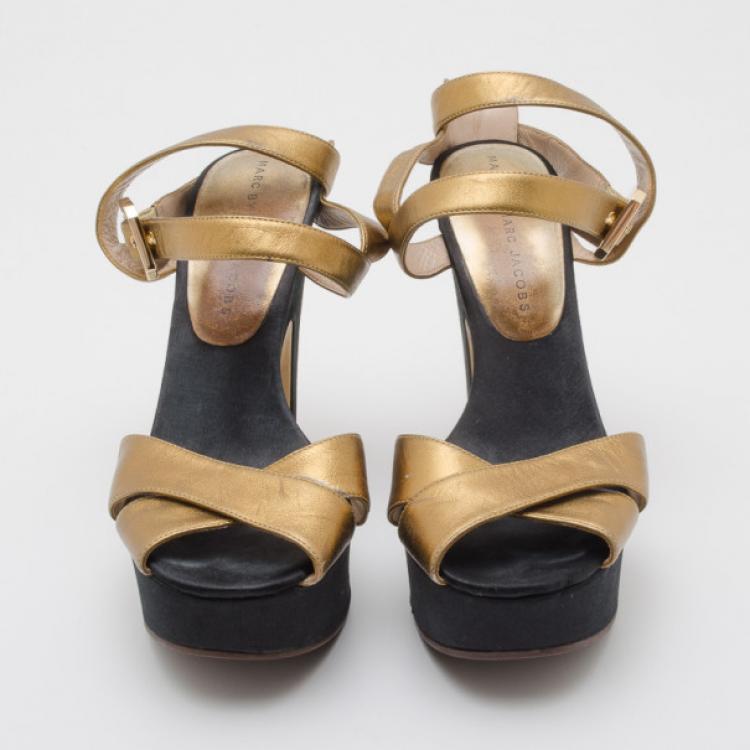 Pre Owned Marc by Marc Jacobs Bronze and Black Platform Sandals Size 37