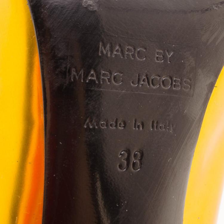 Pre Owned Marc by Marc Jacobs Metallic Star Slingbacks Size 38