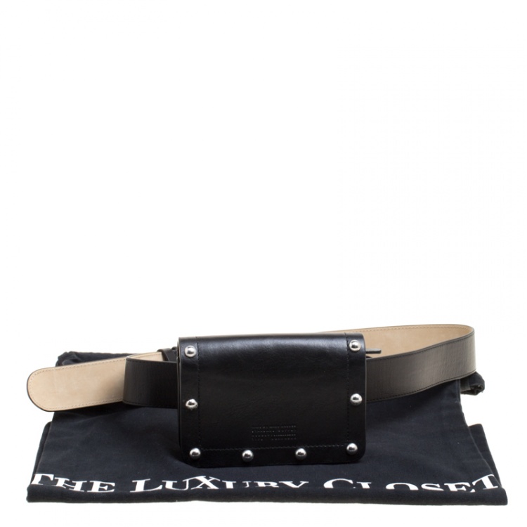 Pre Owned Marc Jacobs Black Leather Quintana Domed Stud Cris Belt Bag