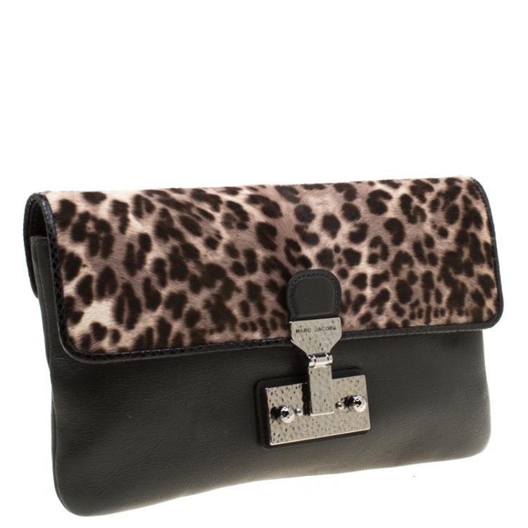 Pre Owned Marc Jacobs Black/Beige Leopard Print Calfhair and Leather Safari Vip Clutch