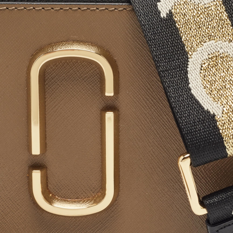 Pre Owned Marc Jacobs Brown/Cream Patent Leather Snapshot Camera Crossbody Bag