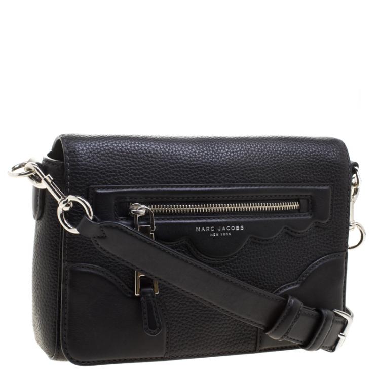 Pre Owned Marc Jacobs Black Leather Small Haze Shoulder Bag