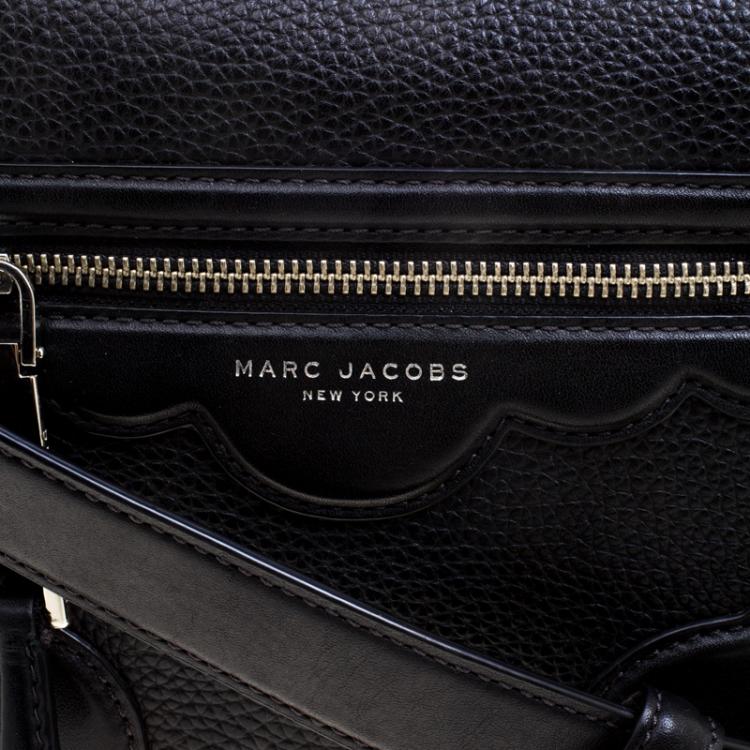 Pre Owned Marc Jacobs Black Leather Small Haze Shoulder Bag