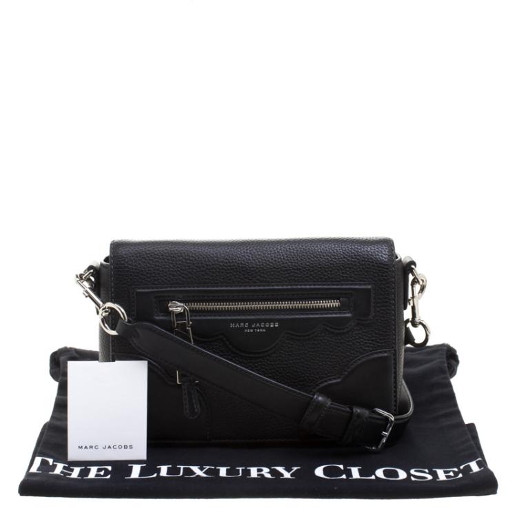 Pre Owned Marc Jacobs Black Leather Small Haze Shoulder Bag