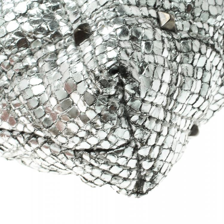 Pre Owned Marc Jacobs Silver Quilted Python Embossed Leather Crossbody Bag