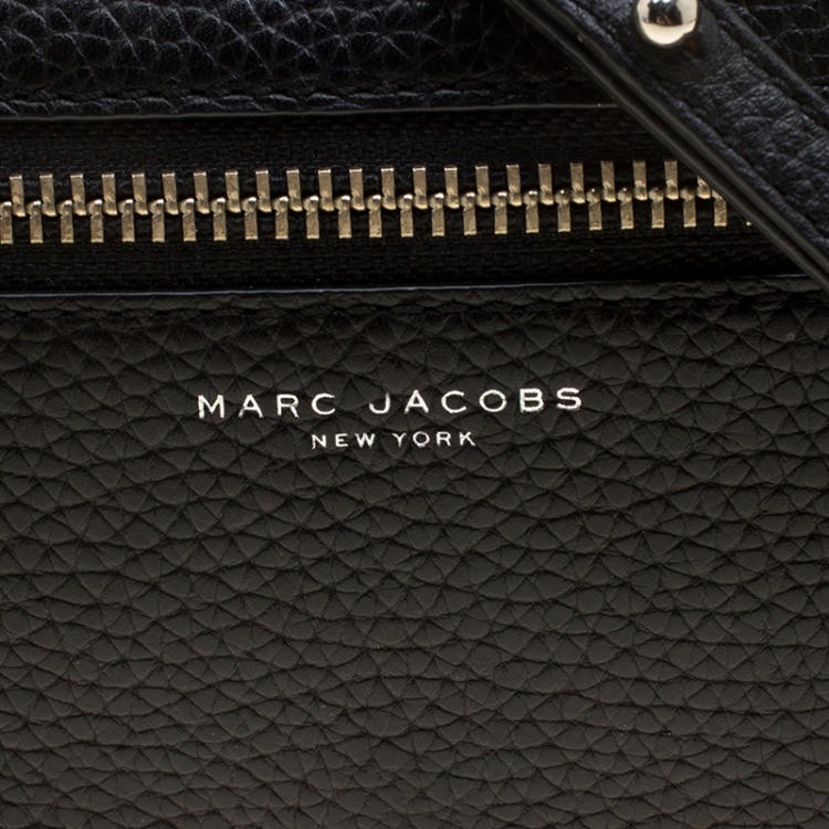 Pre Owned Marc Jacobs Black Leather Gotham Wallet