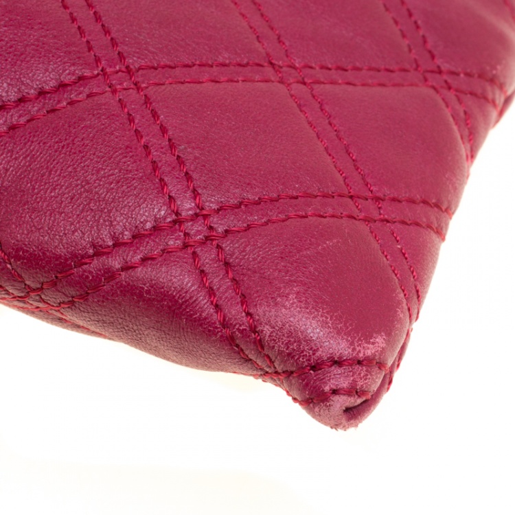 Pre Owned Marc Jacobs Red Quilted Leather Wristlet Clutch
