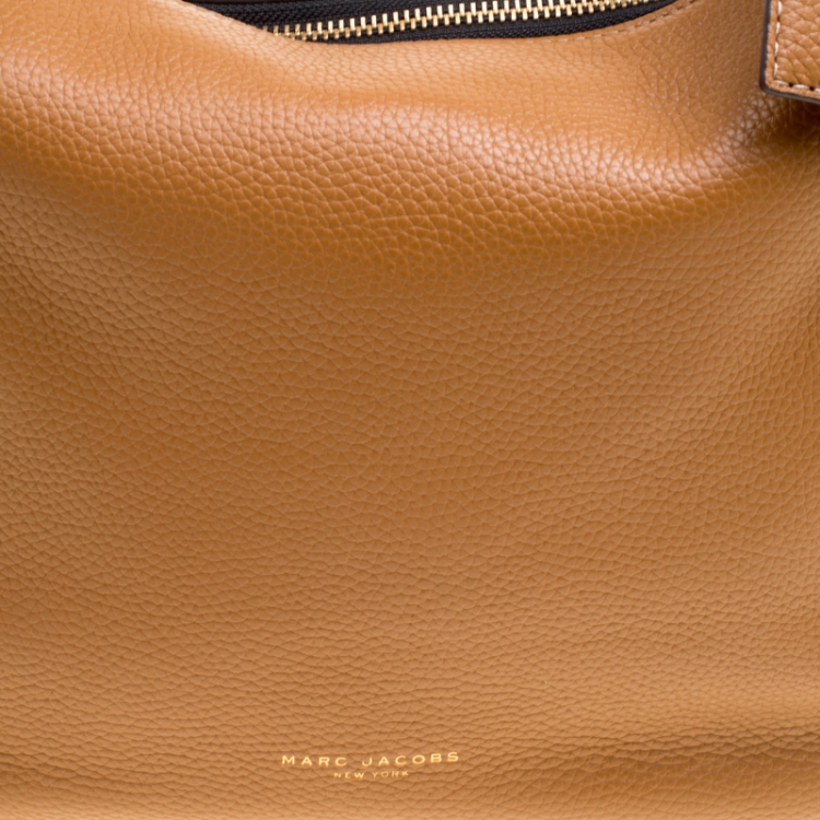 مملوكة مسبقًا Marc Jacobs Brown Leather Gotham Hobo