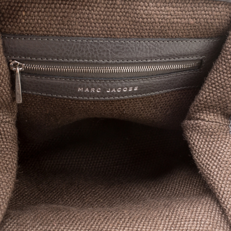 Pre Owned Marc Jacobs Metallic Grey Coated Canvas Parachute Little Stam Bag