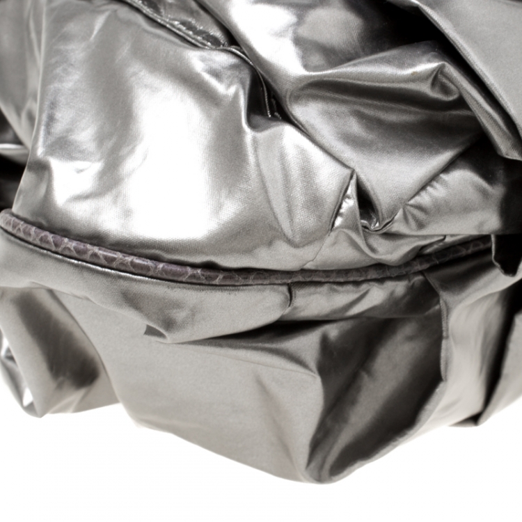 Pre Owned Marc Jacobs Metallic Grey Coated Canvas Parachute Little Stam Bag